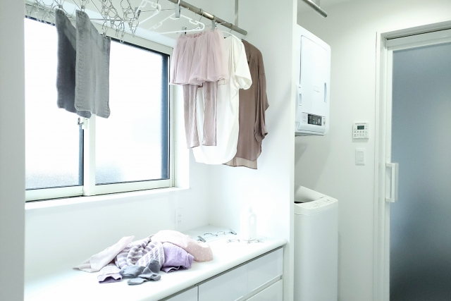 洗面脱衣室は、物干しスペースとしてもよく使われます